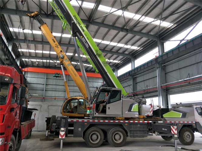 白碱滩区高空车出租需要注意哪些安全事项？