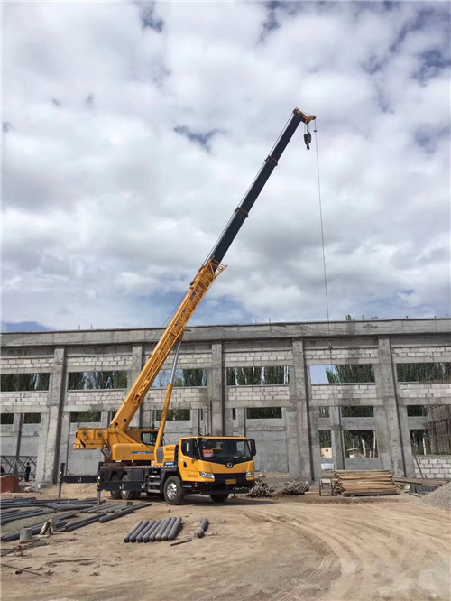 白碱滩区吊装作业前会做设备检查吗？安全保障措施有哪些？