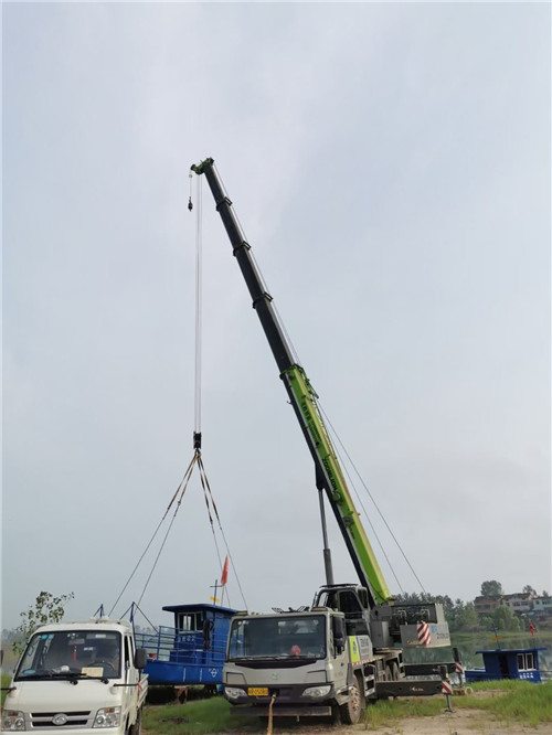 白碱滩区桥梁建设吊装案例